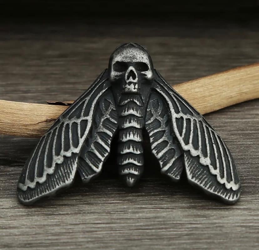 Кулон MothDeath с цепочкой — Кулоны
